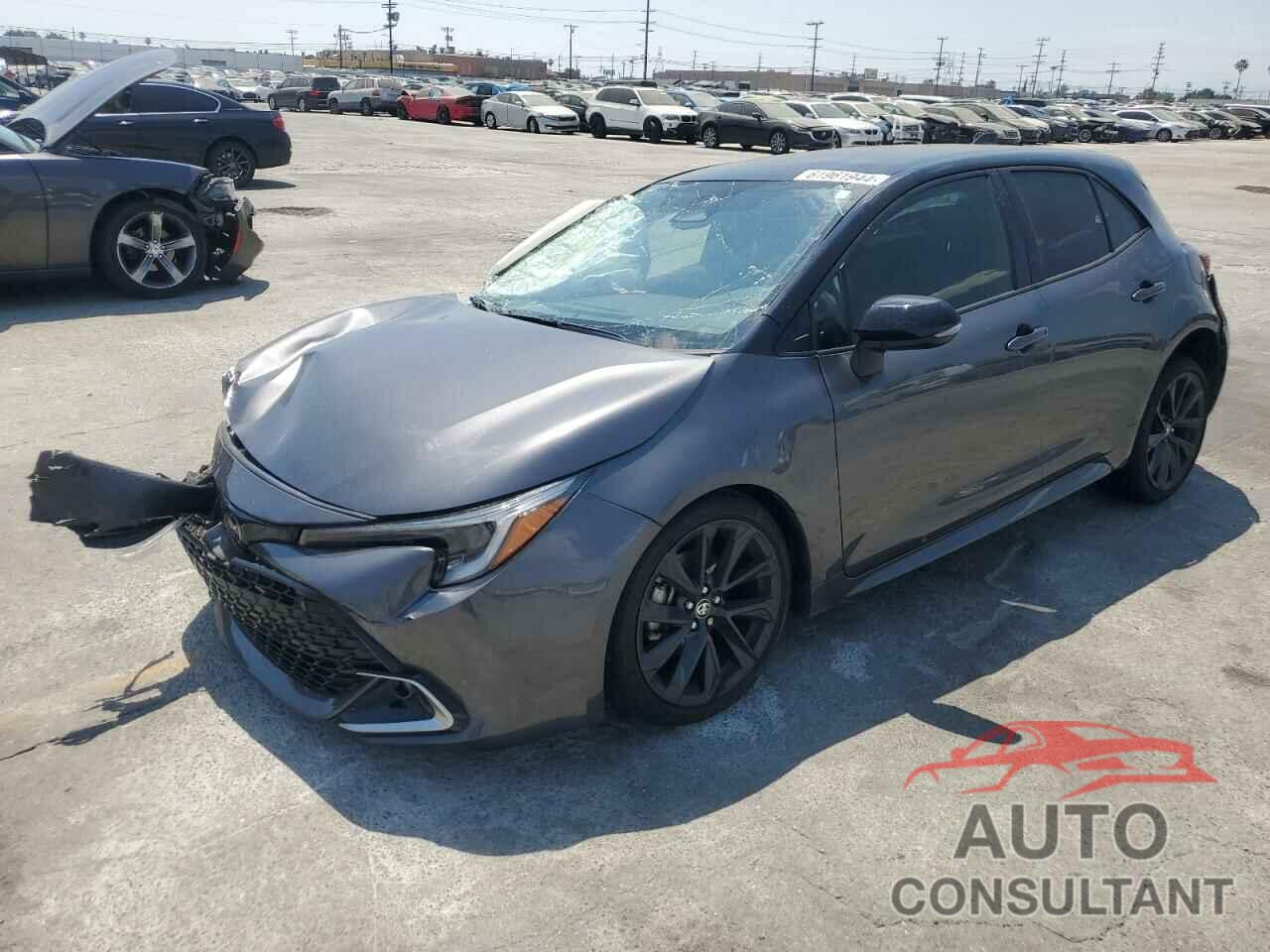 TOYOTA COROLLA 2024 - JTNC4MBE8R3214341