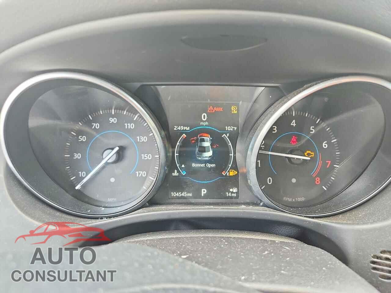 JAGUAR XE 2017 - SAJAJ4BV2HCP15620