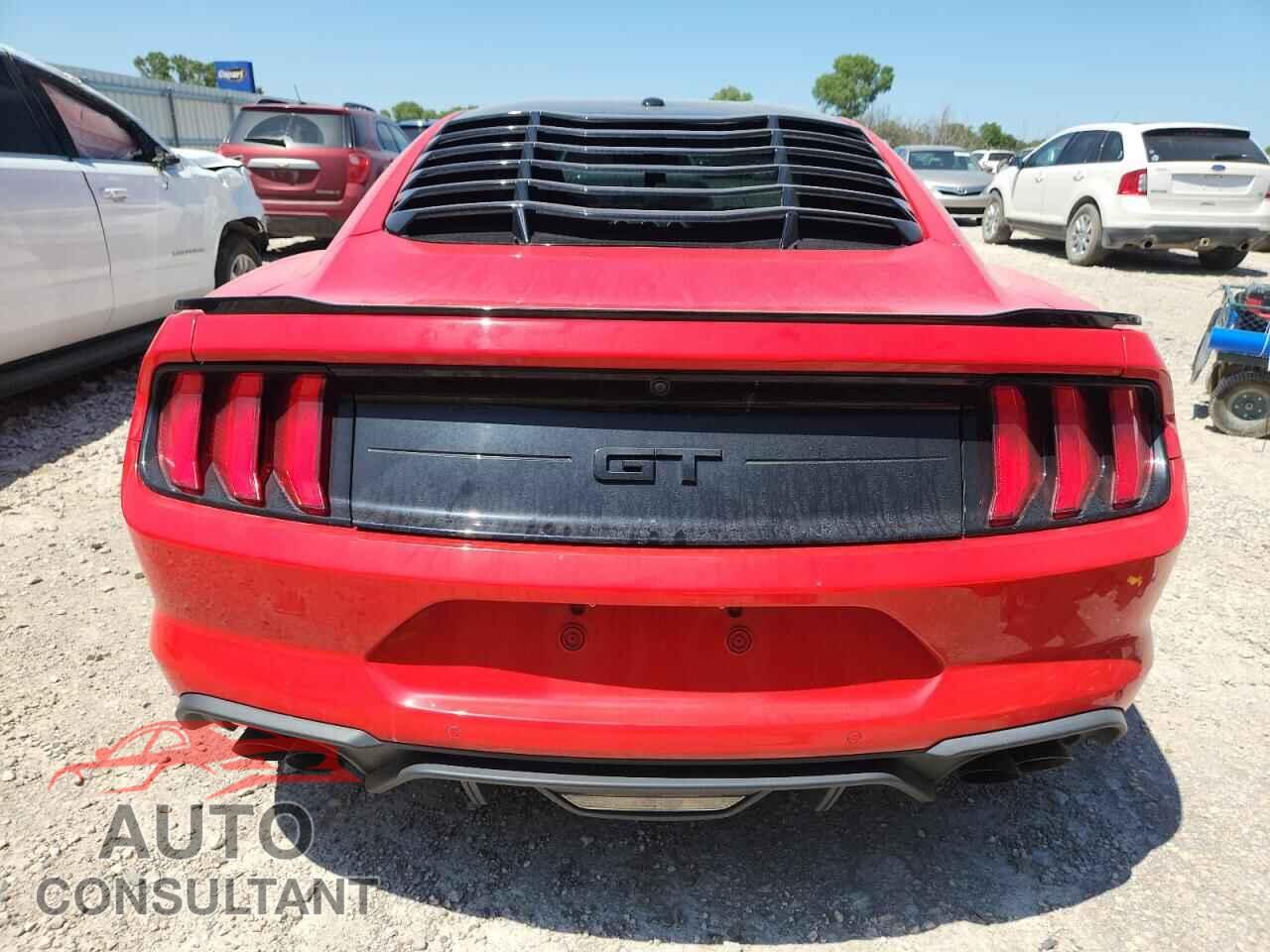 FORD MUSTANG 2020 - 1FA6P8CF7L5115373