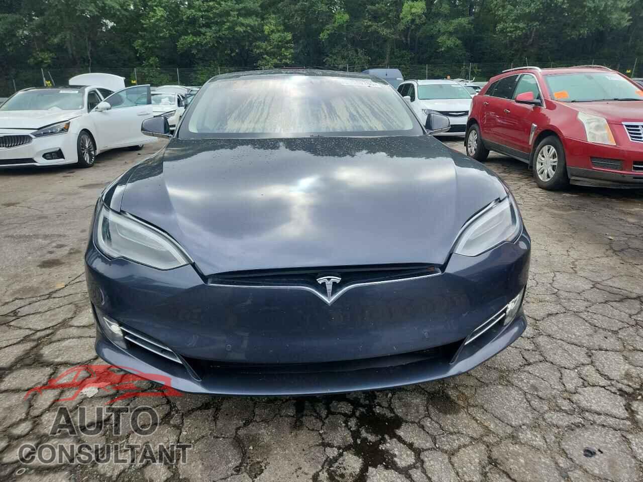 TESLA MODEL S 2017 - 5YJSA1E18HF193461