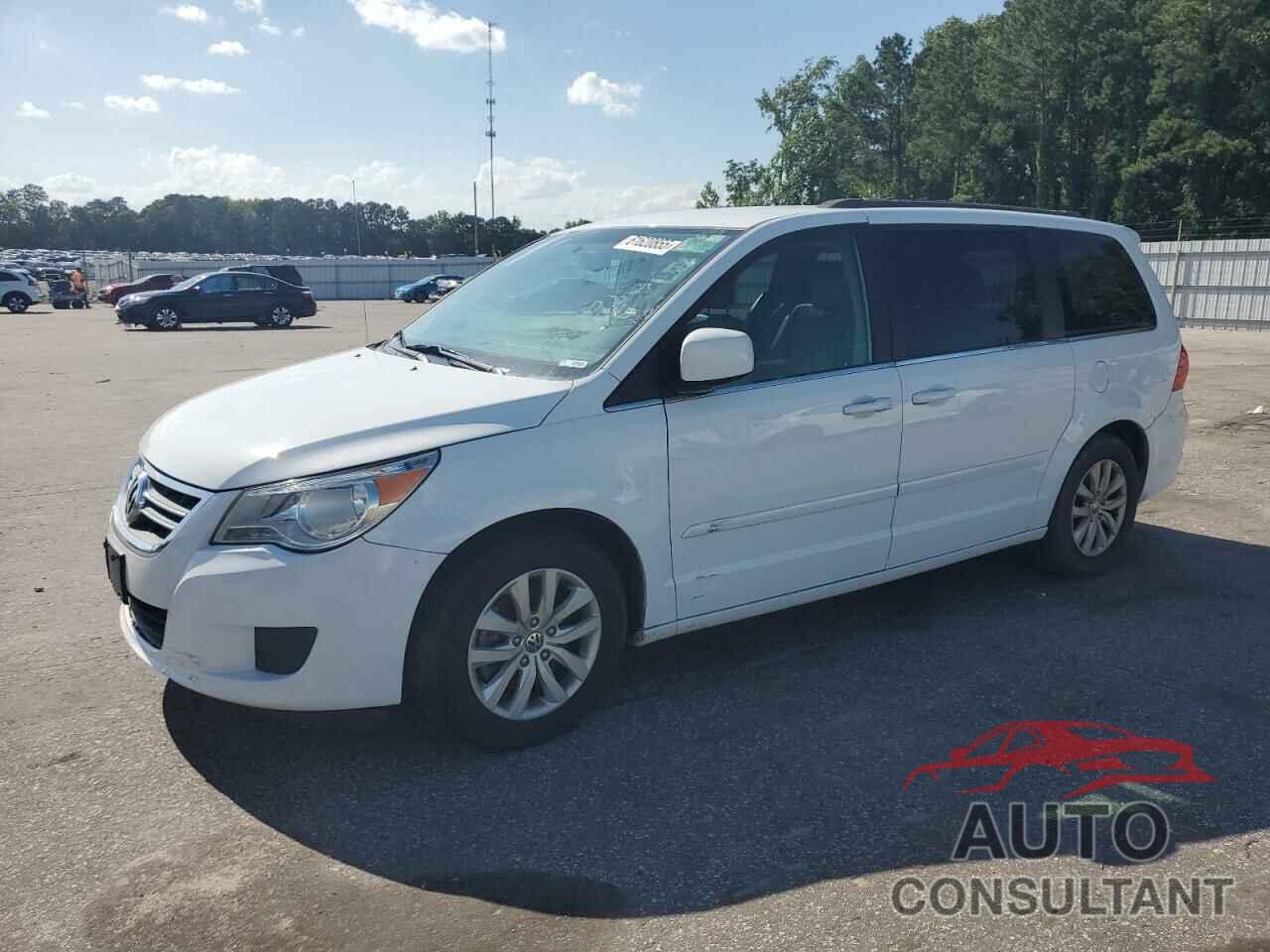 VOLKSWAGEN ROUTAN 2014 - 2C4RVABG7ER134347