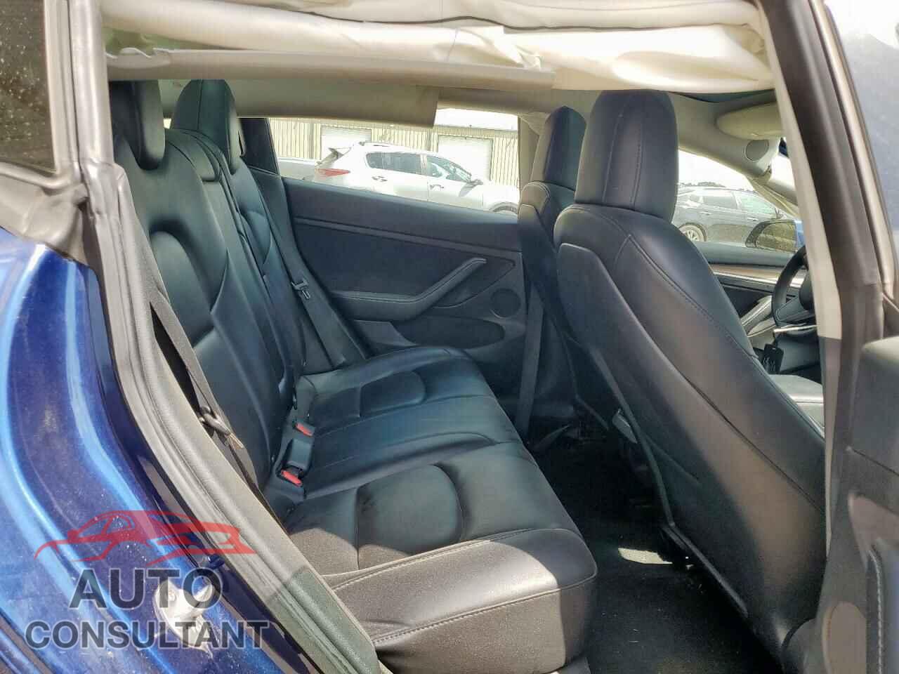 TESLA MODEL 3 2023 - 5YJ3E1EA5PF449675