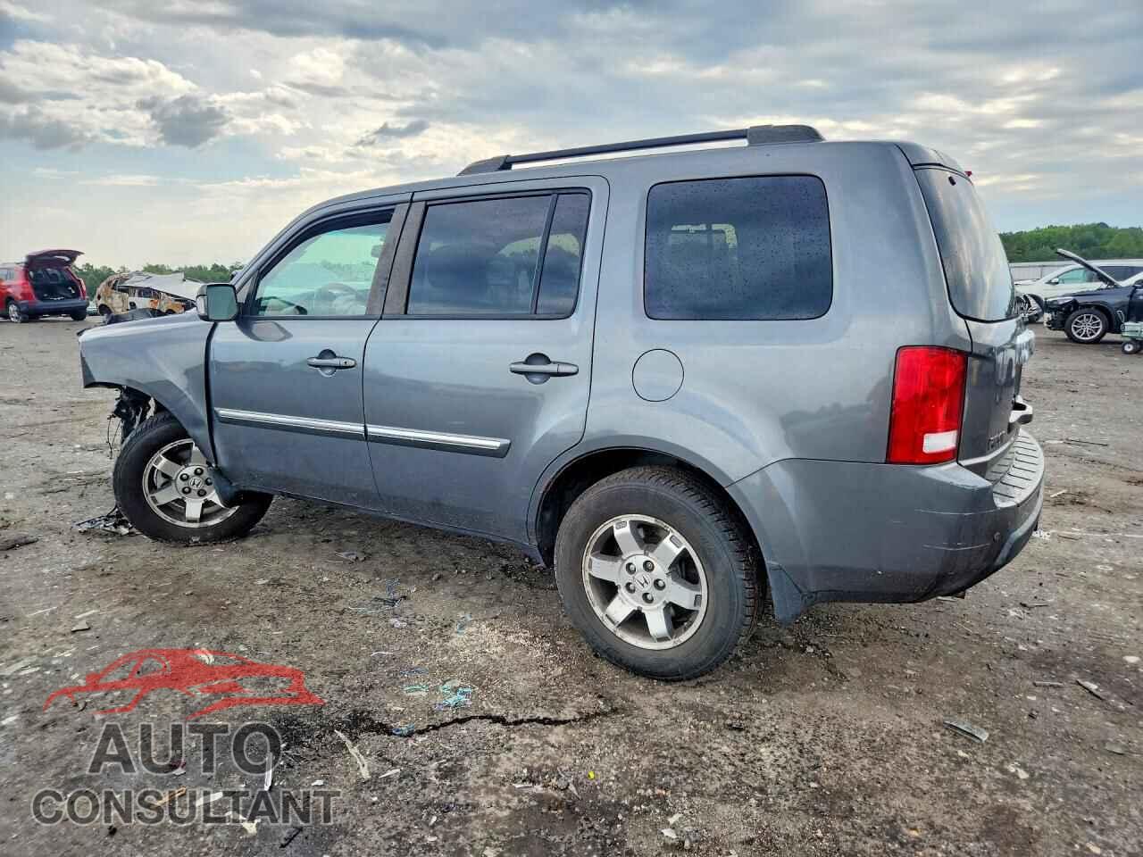 HONDA PILOT 2011 - 5FNYF4H91BB095474
