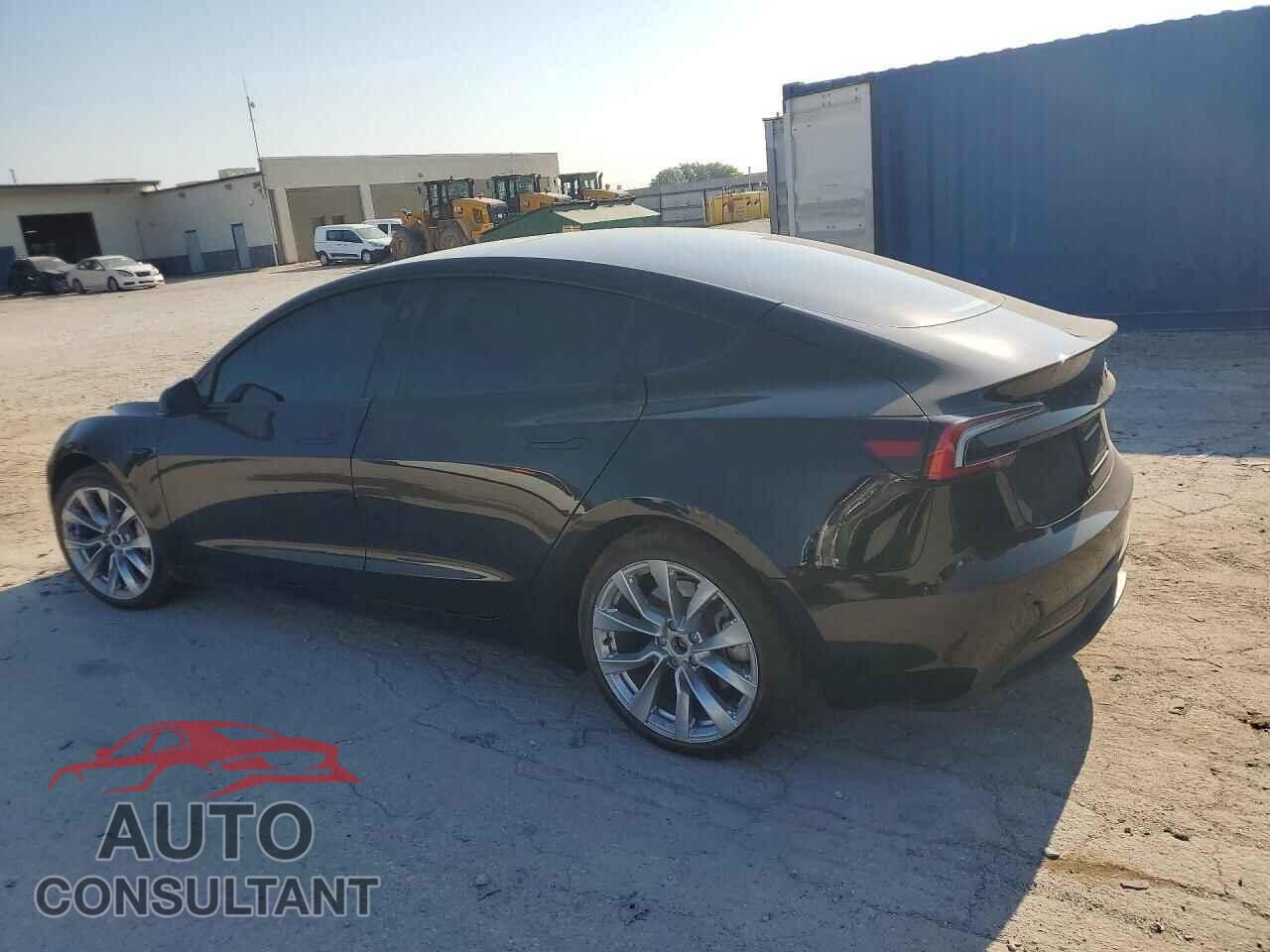 TESLA MODEL 3 2024 - 5YJ3E1EA4RF730336