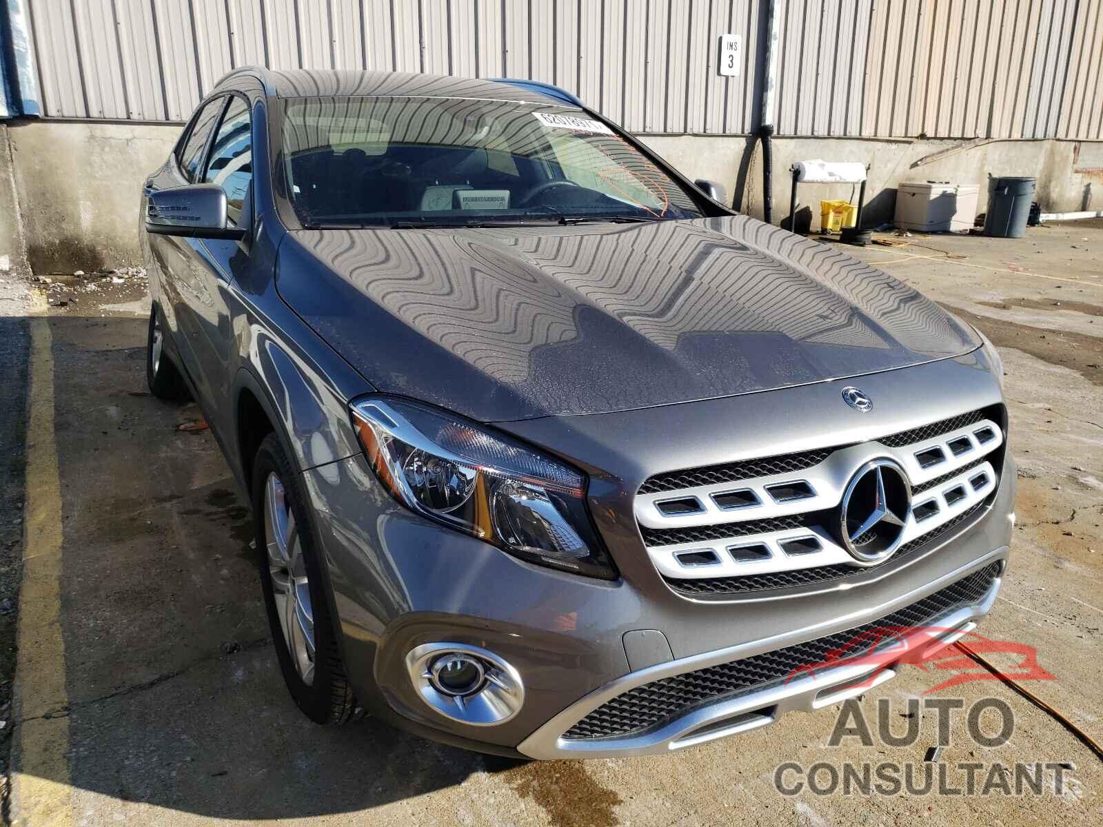 MERCEDES-BENZ GLA-CLASS 2018 - WDCTG4GB0JJ490579