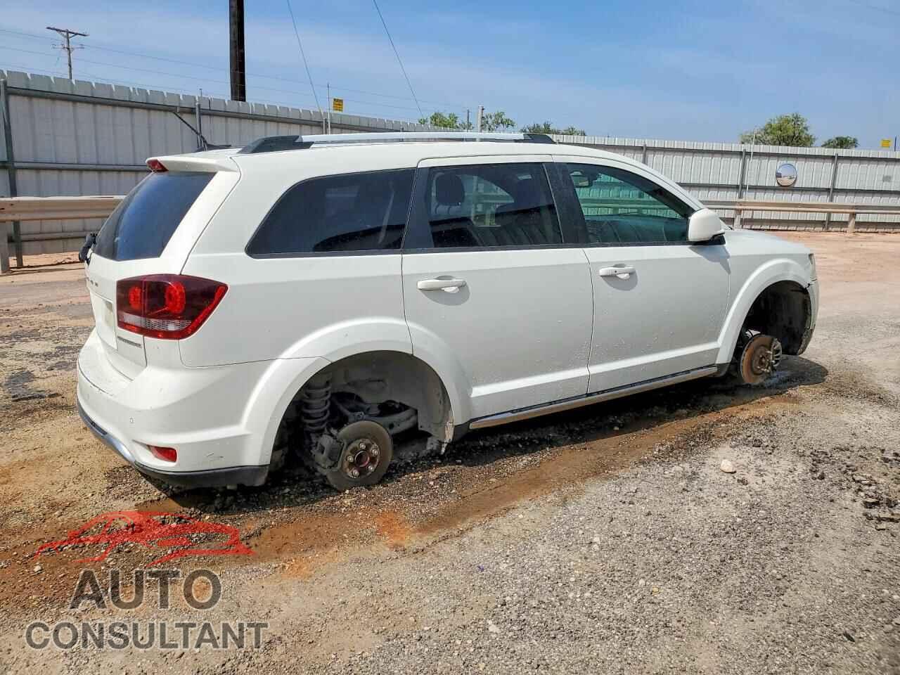 DODGE JOURNEY 2020 - 3C4PDCGB2LT270026