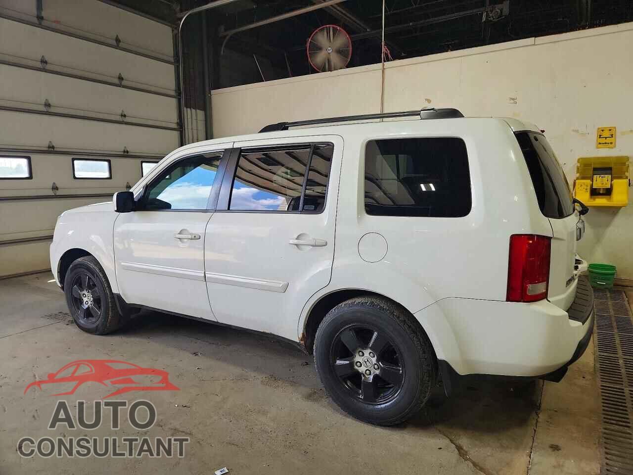 HONDA PILOT 2009 - 5FNYF48639B039357