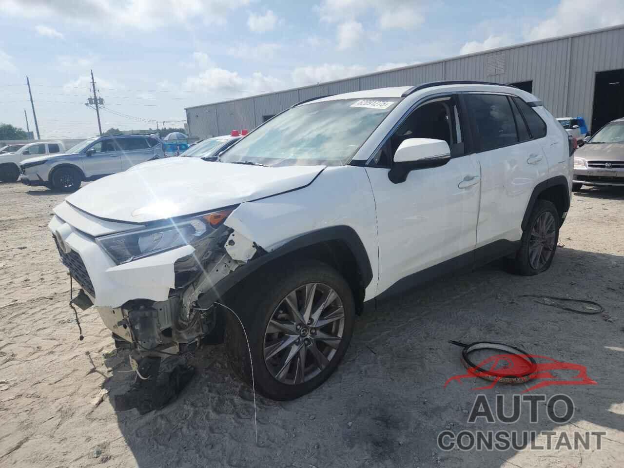 TOYOTA RAV4 2021 - 2T3W1RFVXMC131194