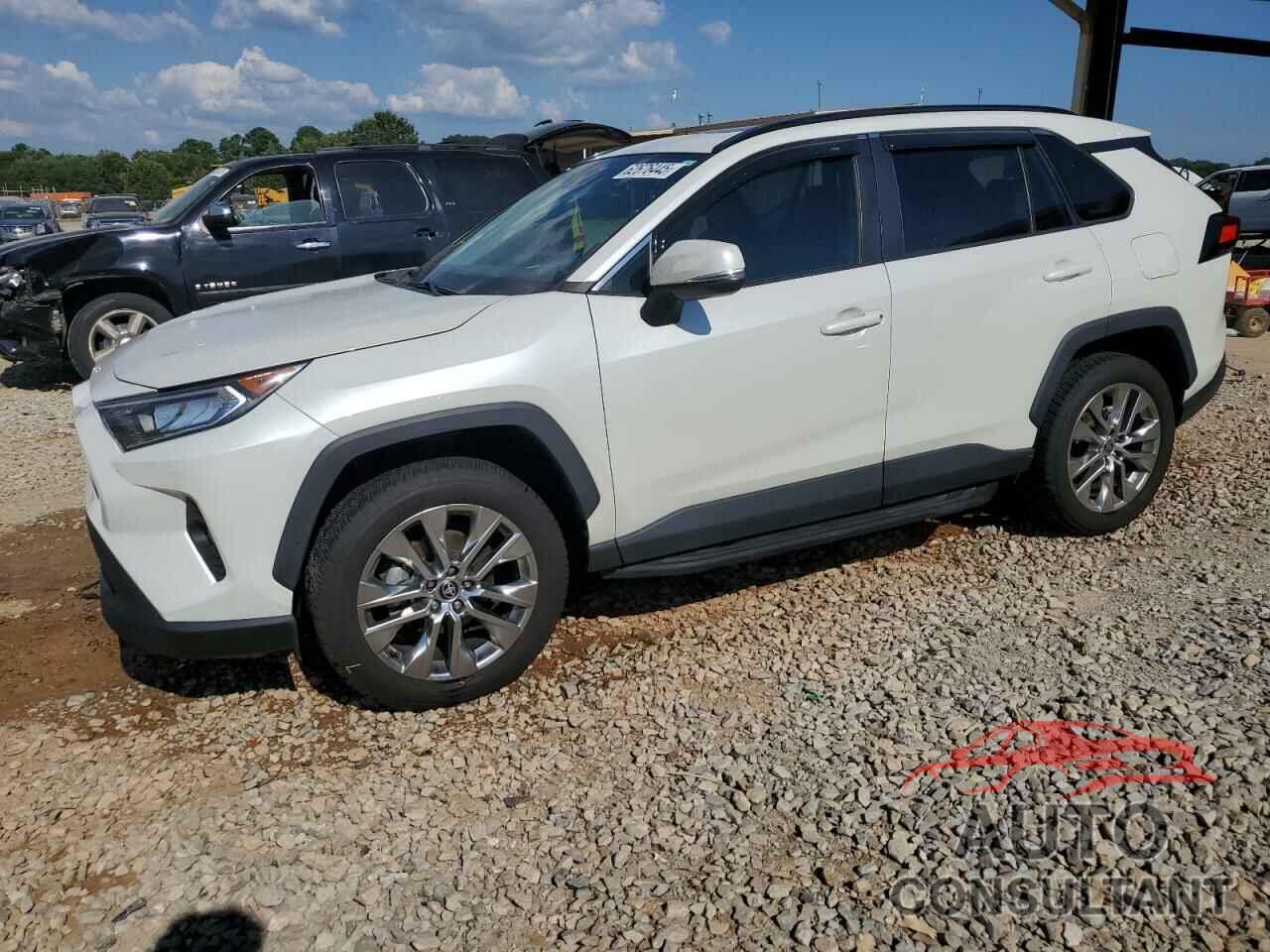TOYOTA RAV4 2021 - 2T3C1RFV0MW134008