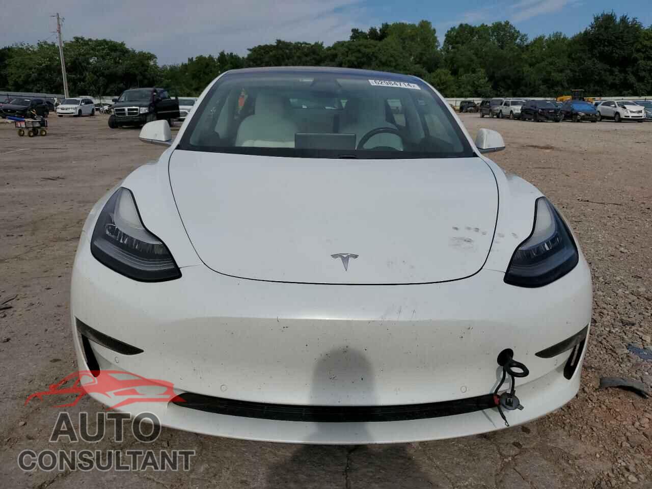 TESLA MODEL 3 2018 - 5YJ3E1EB8JF100705
