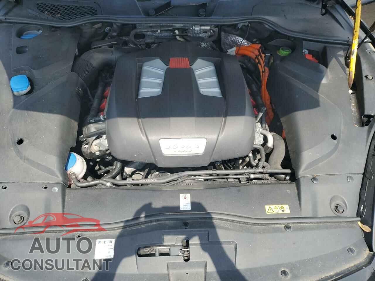 PORSCHE CAYENNE 2017 - WP1AE2A27HLA70895