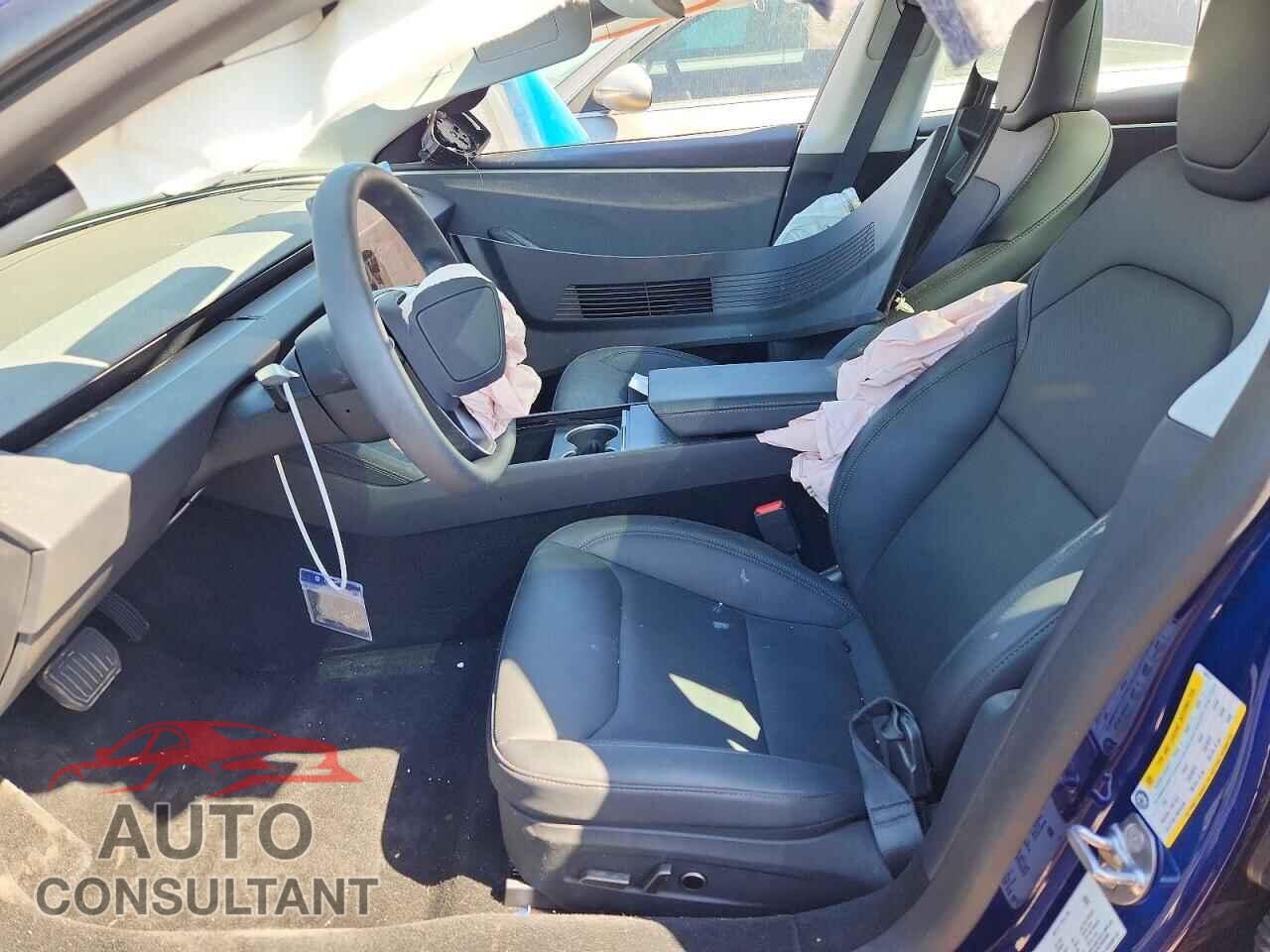 TESLA MODEL 3 2026 - 5YJ3E1EA3TF130012