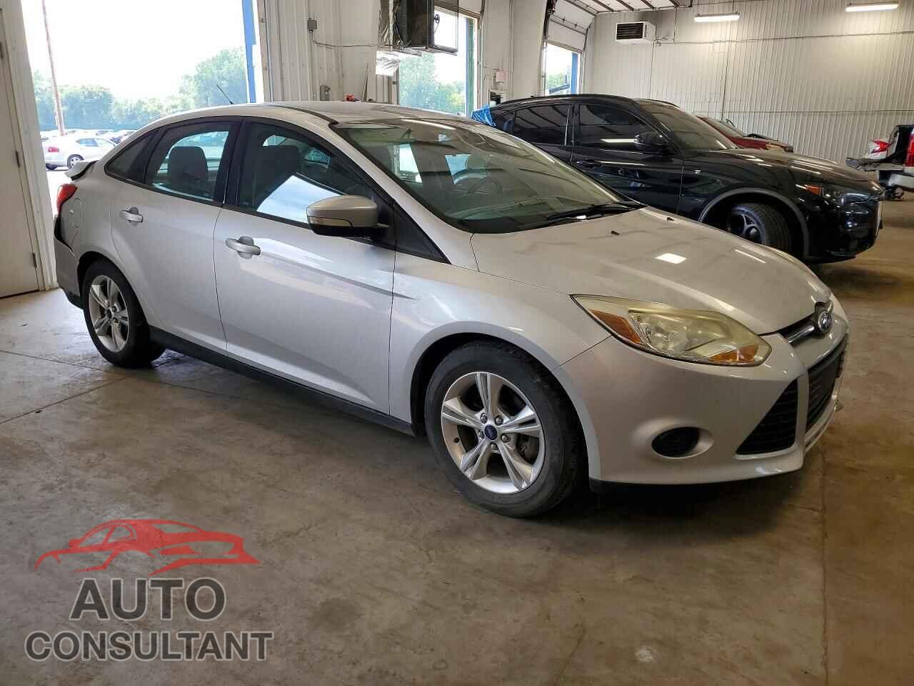 FORD FOCUS 2014 - 1FADP3F28EL394110