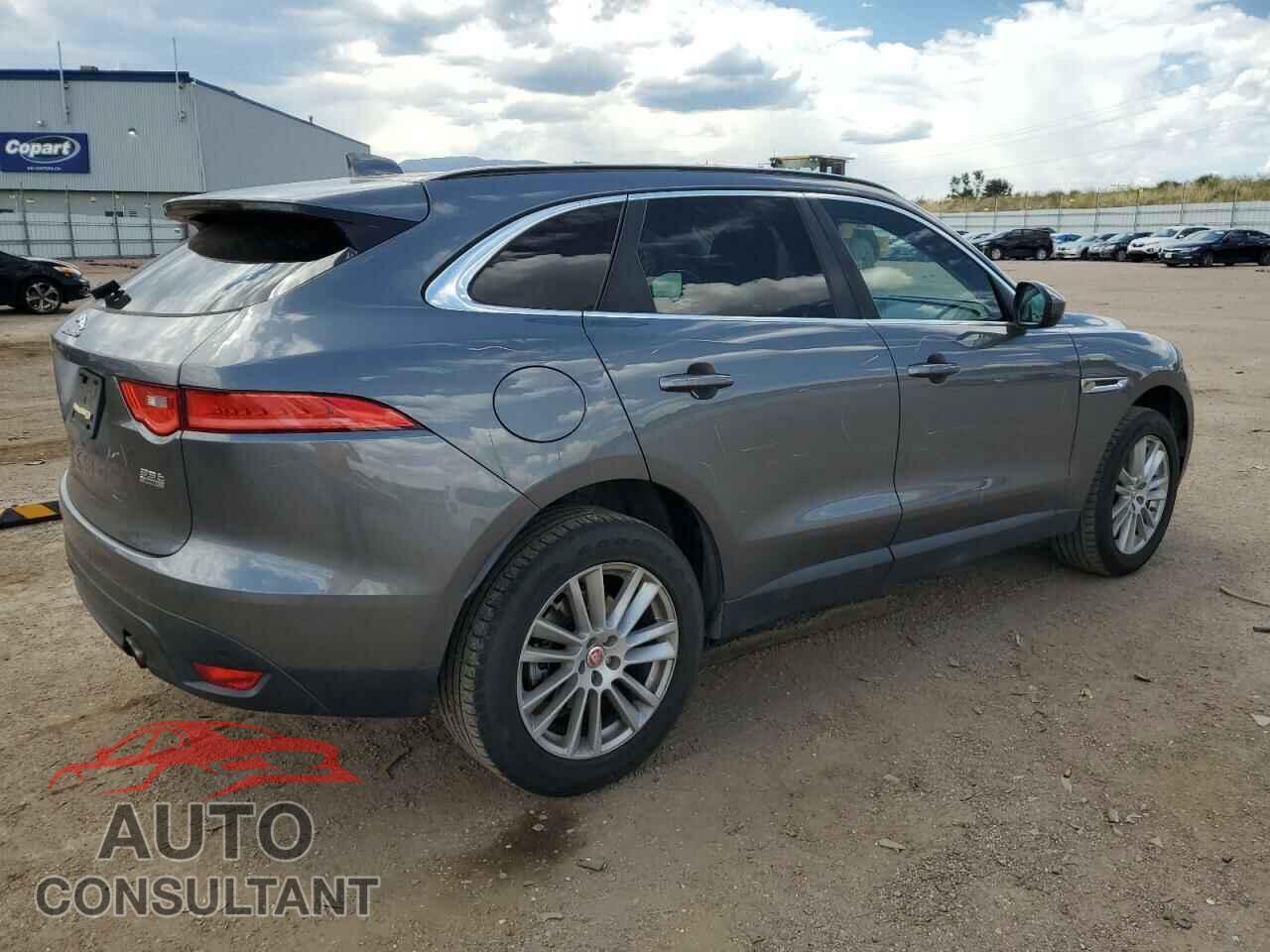 JAGUAR F-PACE 2017 - SADCK2BV5HA498945