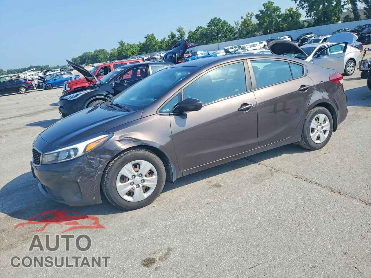 KIA FORTE 2017 - 3KPFK4A74HE039149