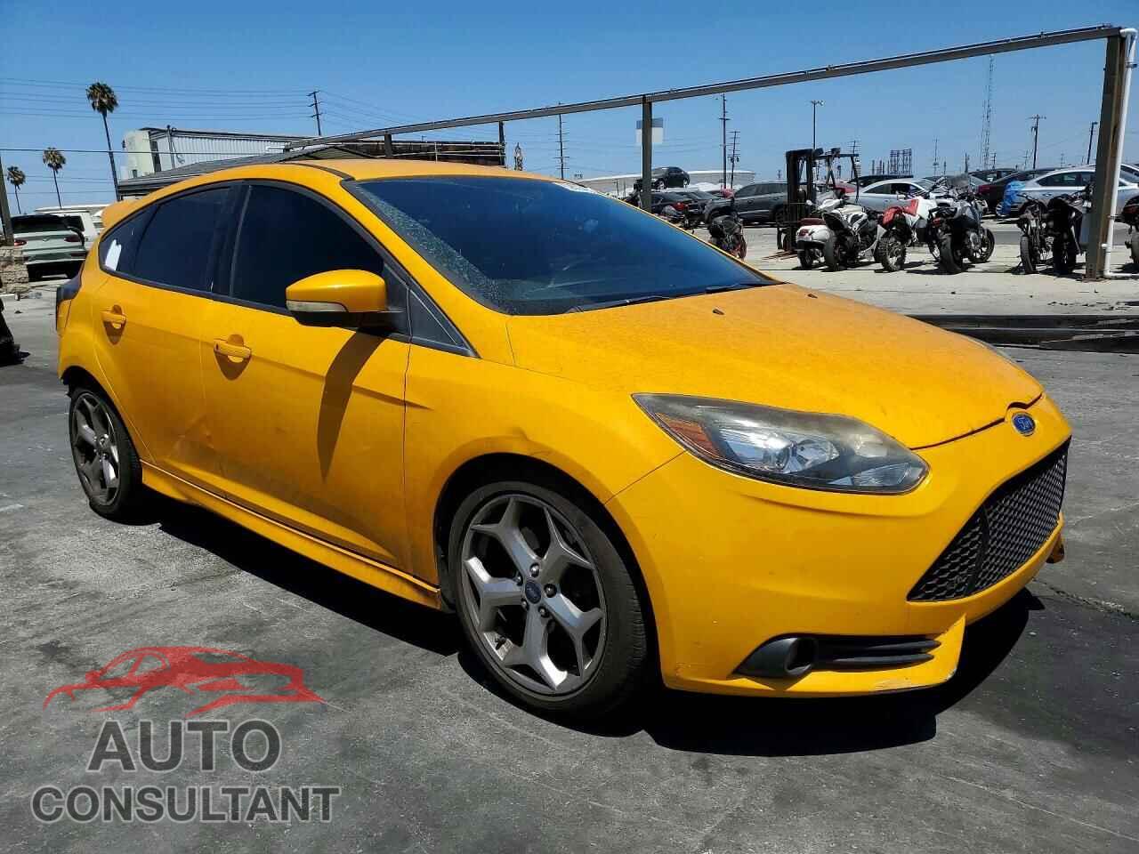 FORD FOCUS 2013 - 1FADP3L93DL221496