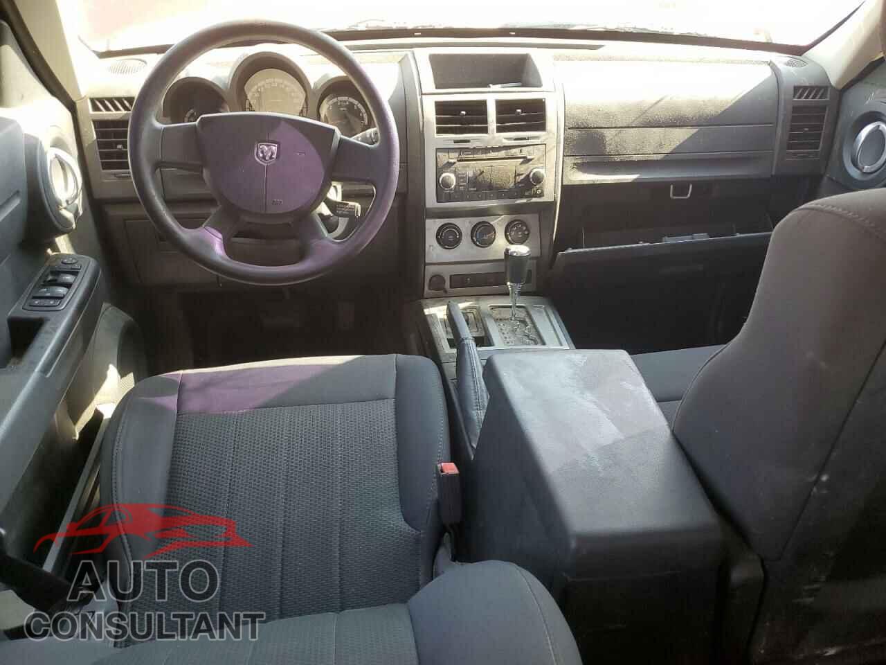 DODGE NITRO 2011 - 1D4PU4GK5BW576896