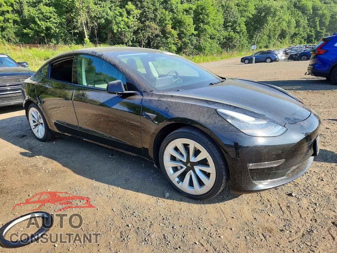 TESLA MODEL 3 2021 - 5YJ3E1EB4MF859534