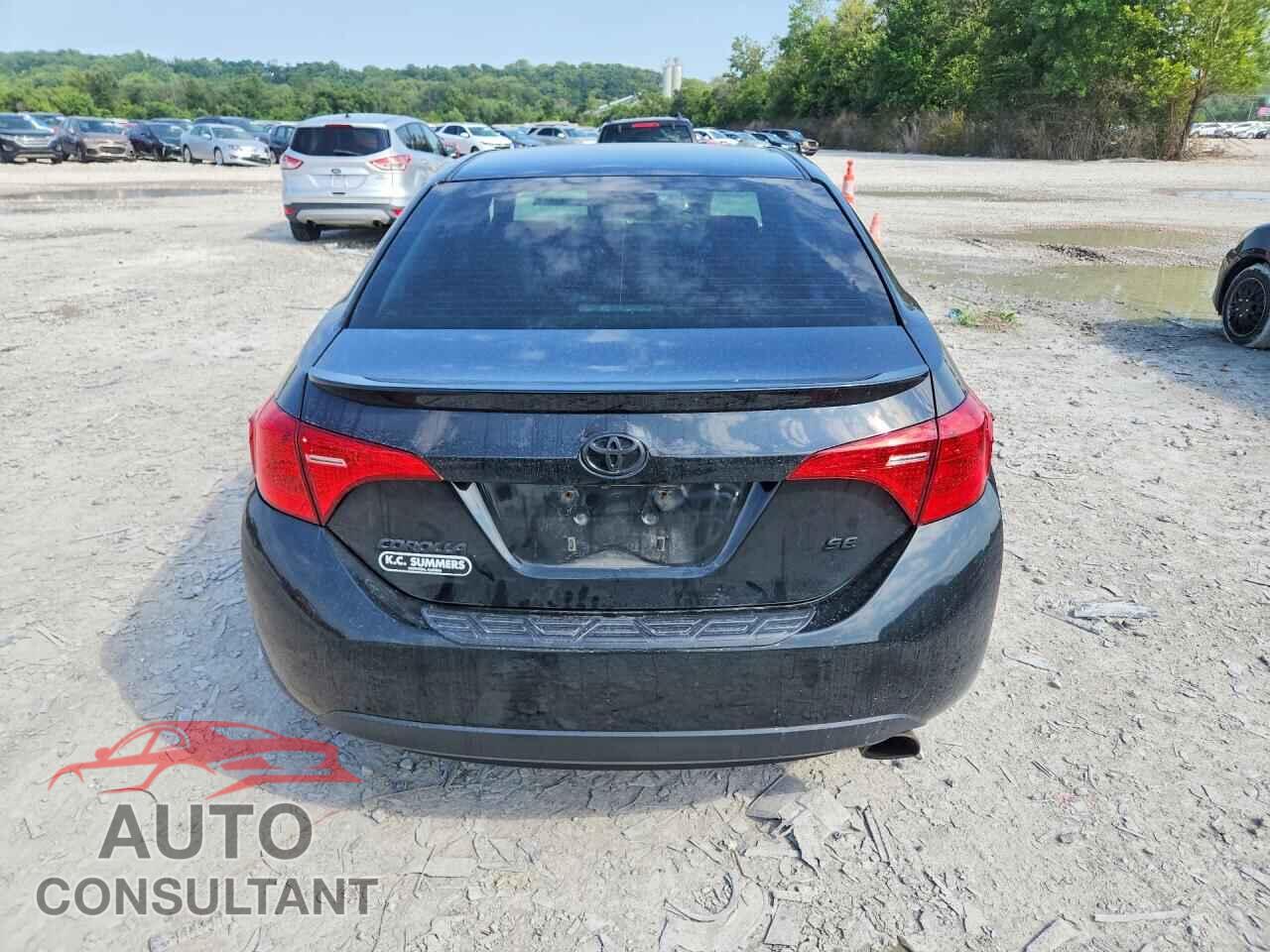TOYOTA COROLLA 2017 - 2T1BURHEXHC878330