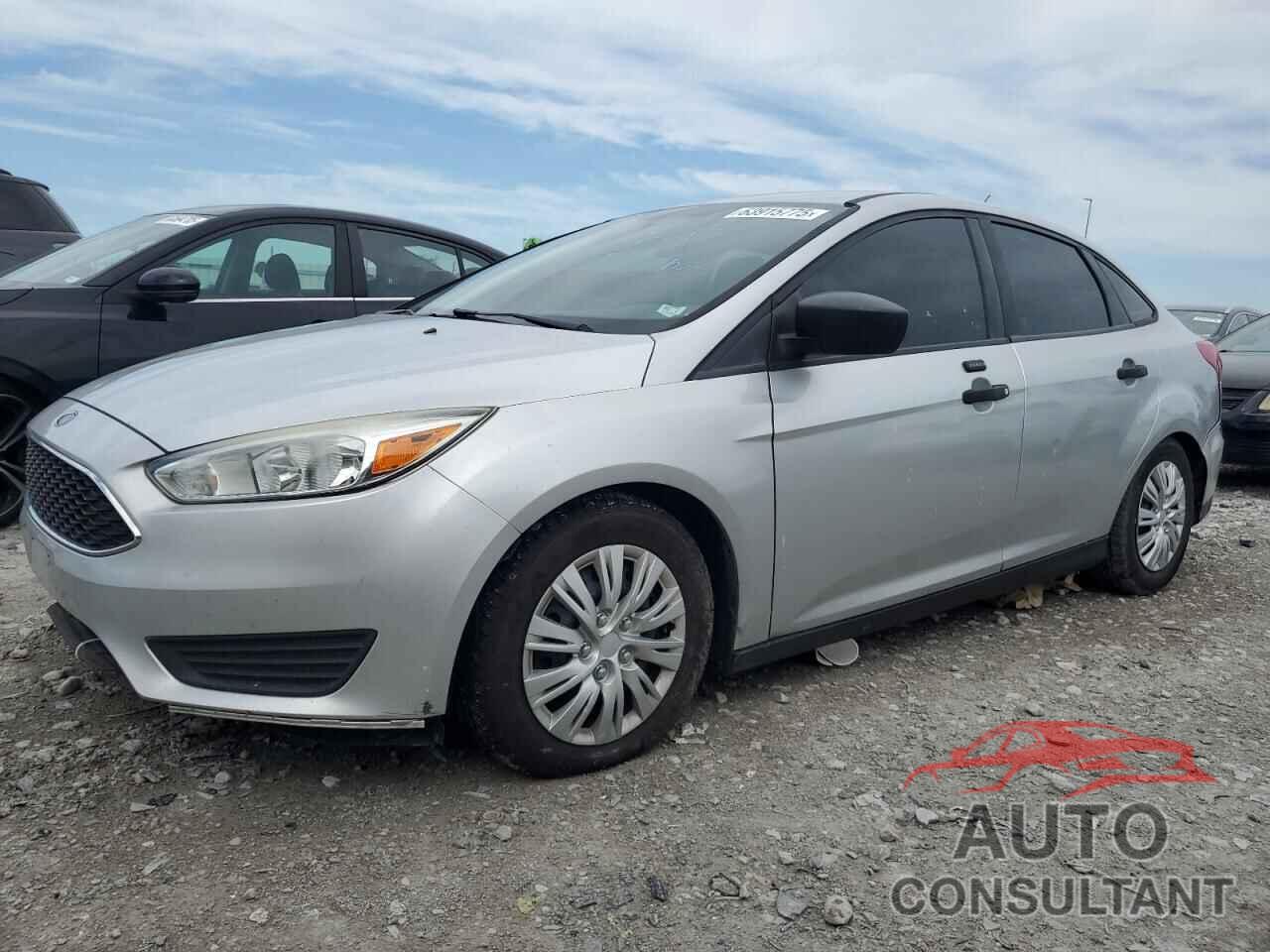 FORD FOCUS 2015 - 1FADP3E25FL338872