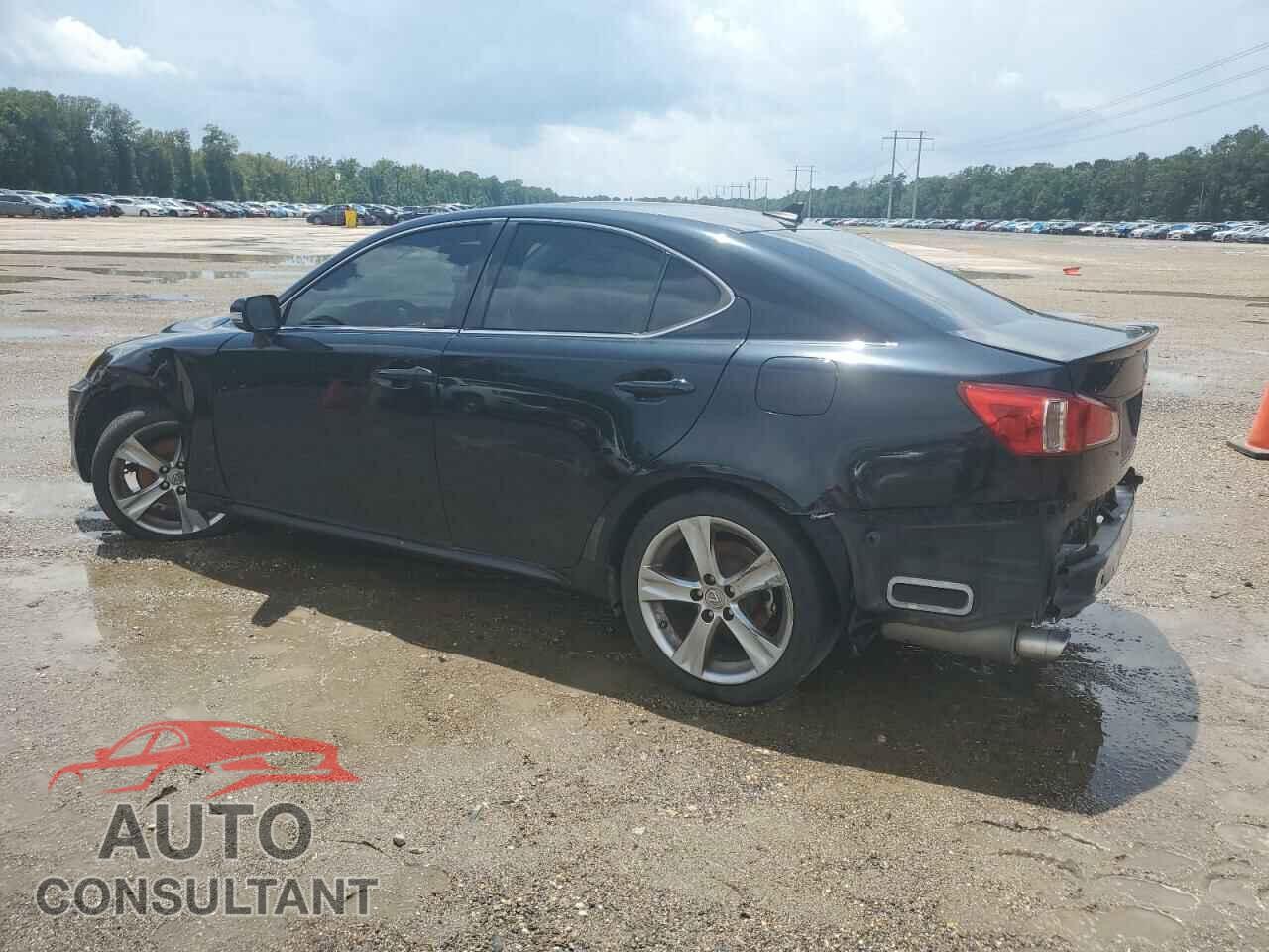 LEXUS IS 2011 - JTHBF5C24B5138128