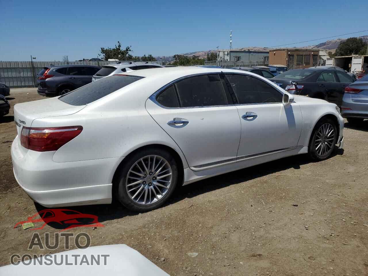 LEXUS LS460 2011 - JTHBL5EF1B5104821