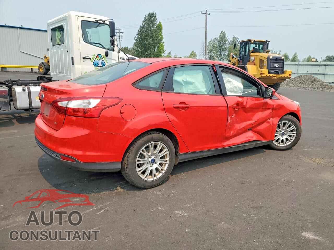 FORD FOCUS 2012 - 1FAHP3F22CL417234