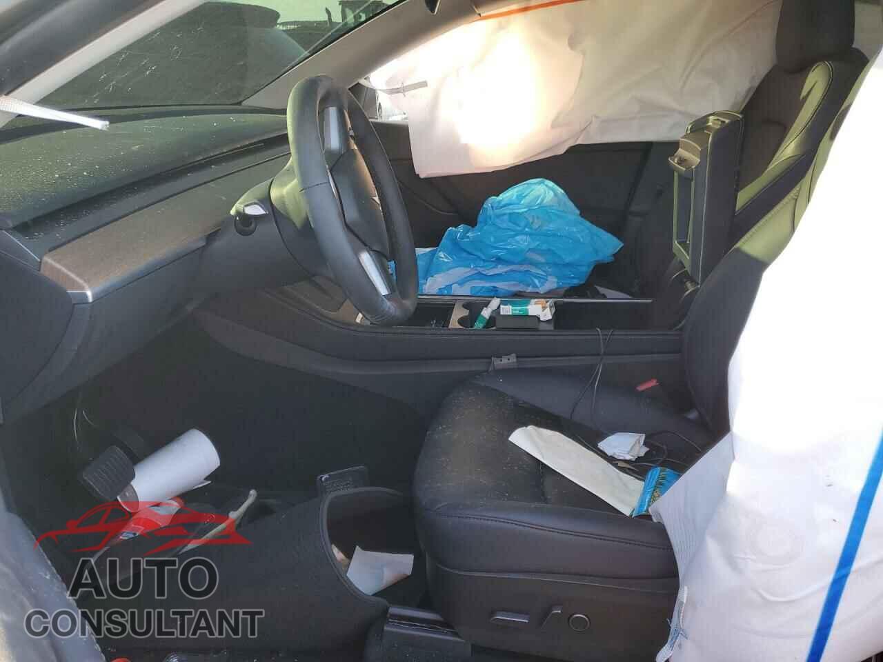 TESLA MODEL Y 2022 - 7SAYGDEEXNF481767