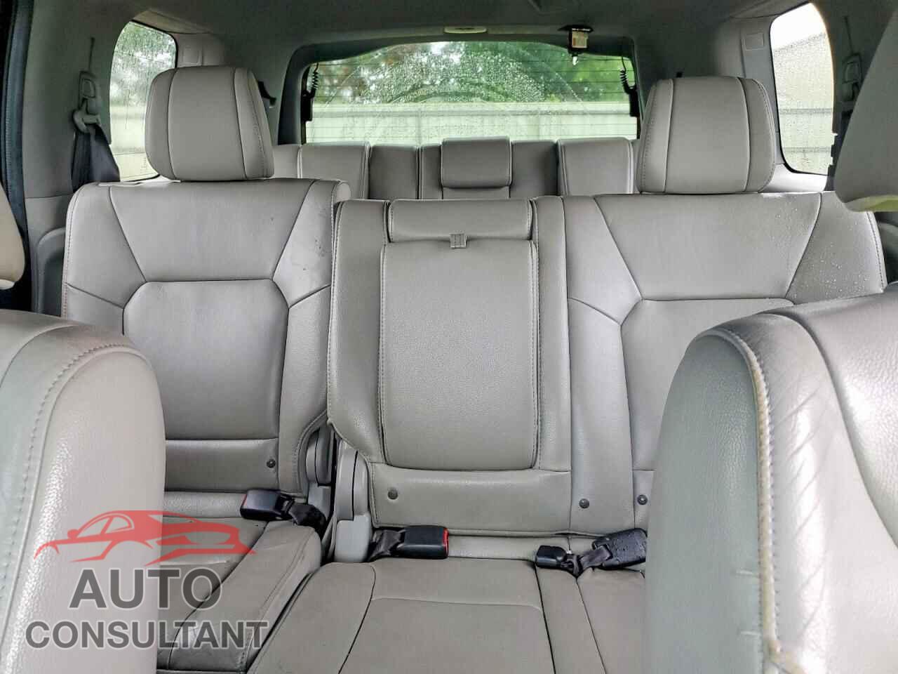 HONDA PILOT 2012 - 5FNYF4H66CB046424