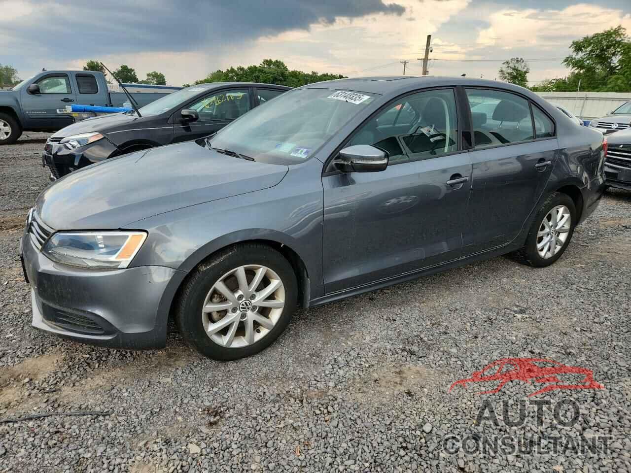 VOLKSWAGEN JETTA 2011 - 3VWDZ7AJ7BM318475