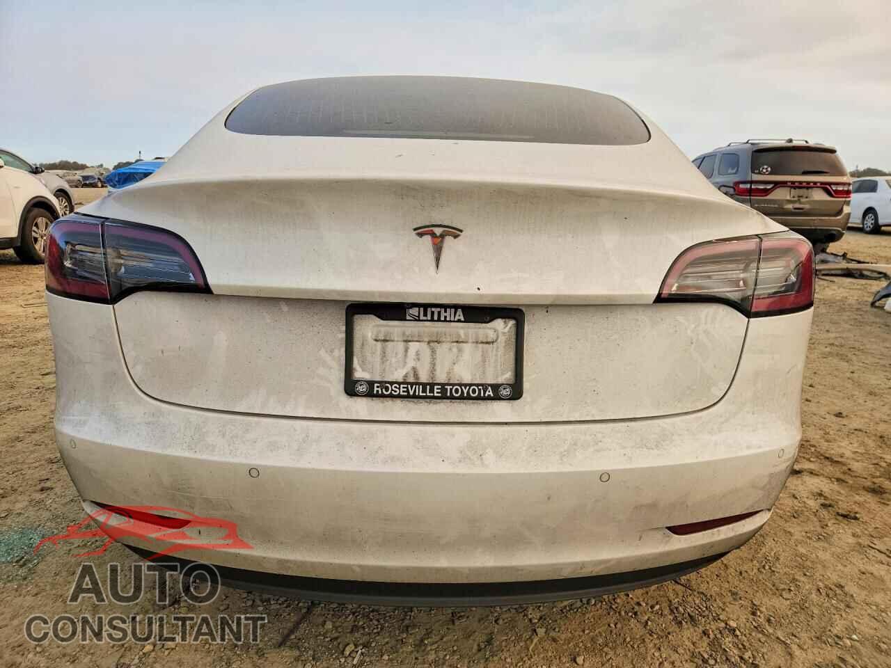 TESLA MODEL 3 2018 - 5YJ3E1EA8JF154691