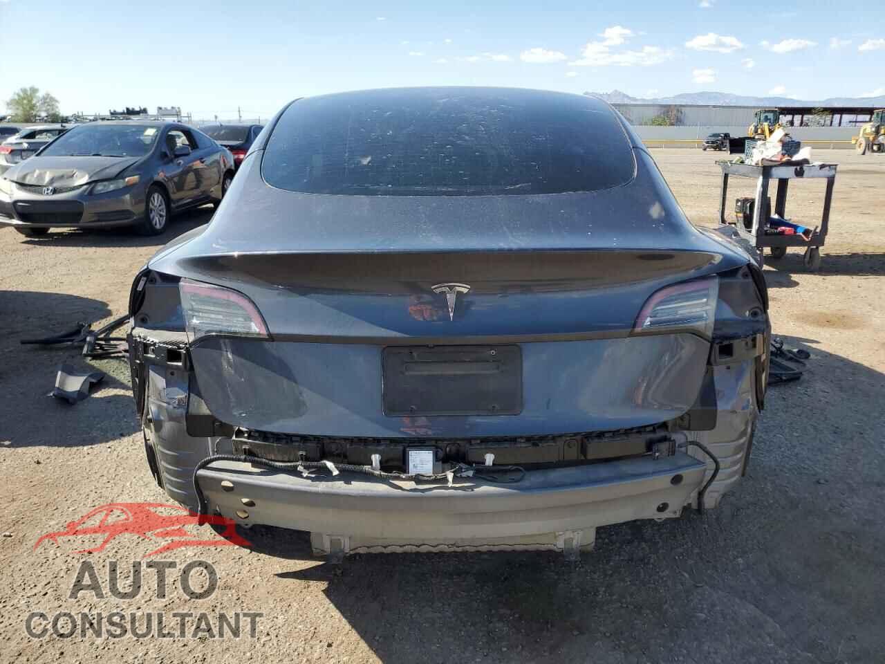 TESLA MODEL 3 2023 - 5YJ3E1EA1PF556481