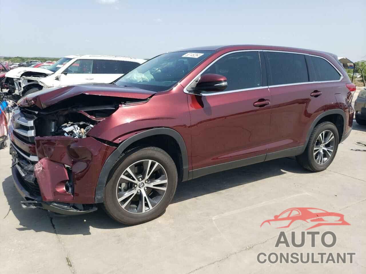 TOYOTA HIGHLANDER 2019 - 5TDZARFH1KS046622