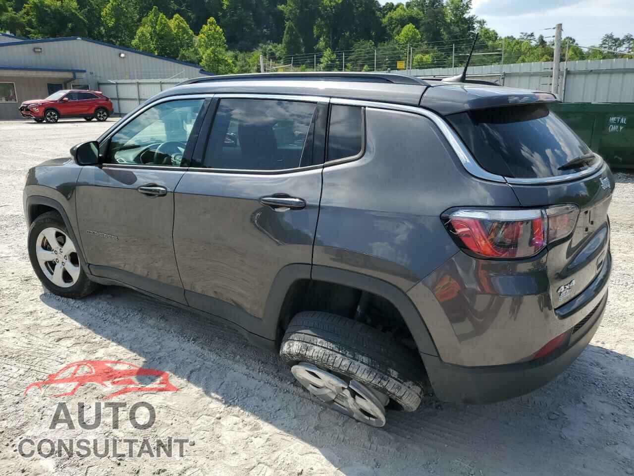 JEEP COMPASS 2018 - 3C4NJDBB7JT337424