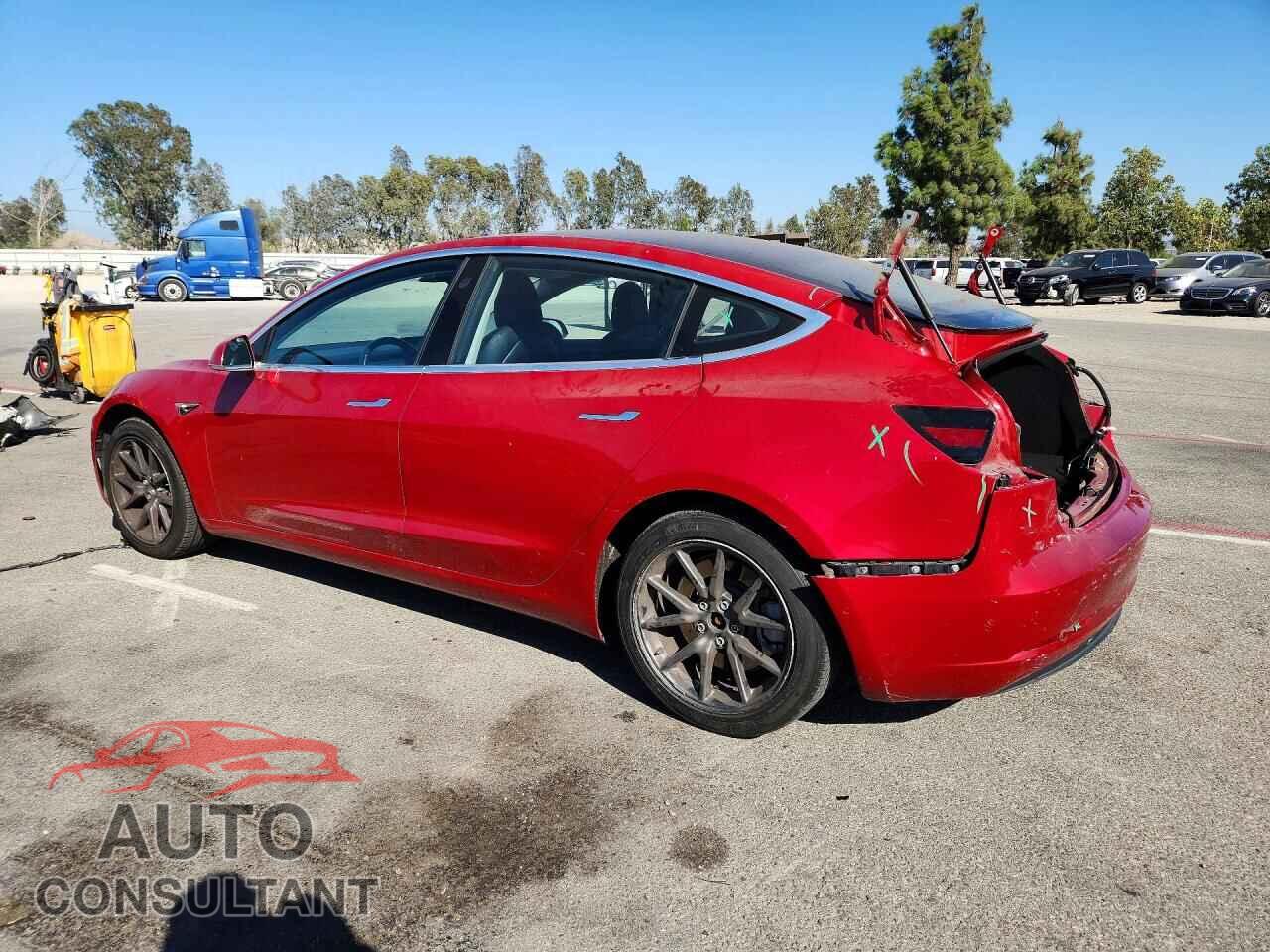 TESLA MODEL 3 2018 - 5YJ3E1EA5JF016705