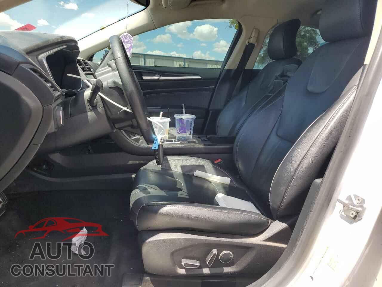 FORD FUSION 2017 - 3FA6P0D9XHR307577