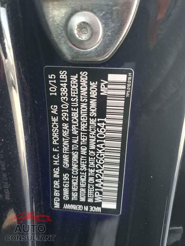 PORSCHE CAYENNE 2016 - WP1AA2A26GKA10641