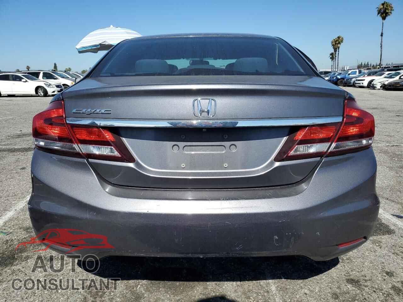 HONDA CIVIC 2015 - 2HGFB2F54FH556529