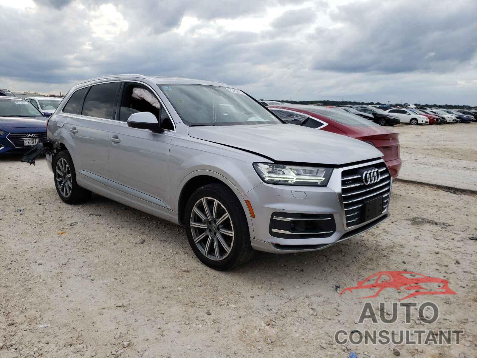 AUDI Q7 2018 - WA1VAAF70JD035817