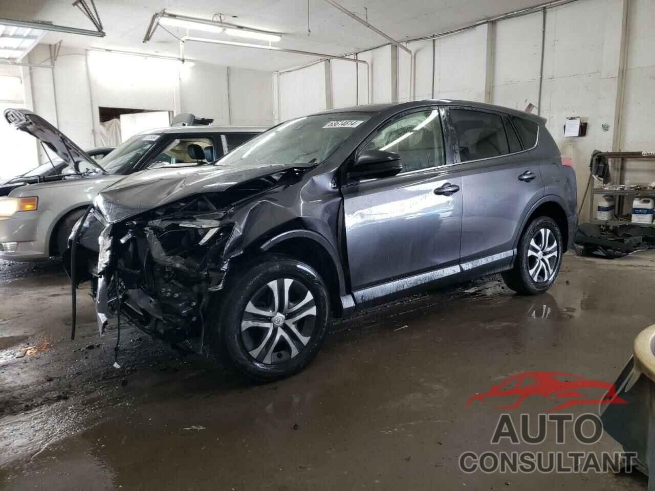 TOYOTA RAV4 2018 - JTMBFREVXJJ182124