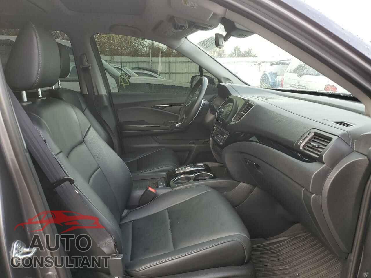 HONDA PILOT 2019 - 5FNYF6H91KB094580