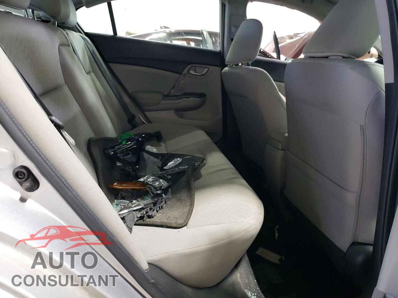 HONDA CIVIC 2015 - 19XFB2E51FE047400