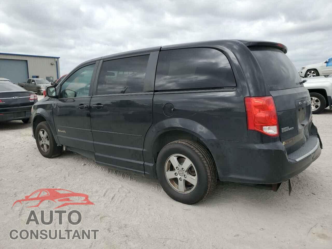 DODGE CARAVAN 2013 - 2C4RDGCG2DR520077