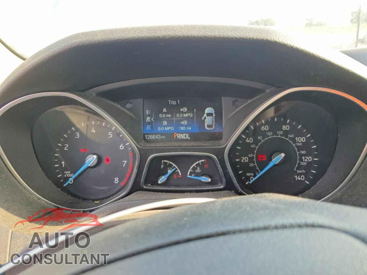 FORD FOCUS 2017 - 1FADP3E25HL328958
