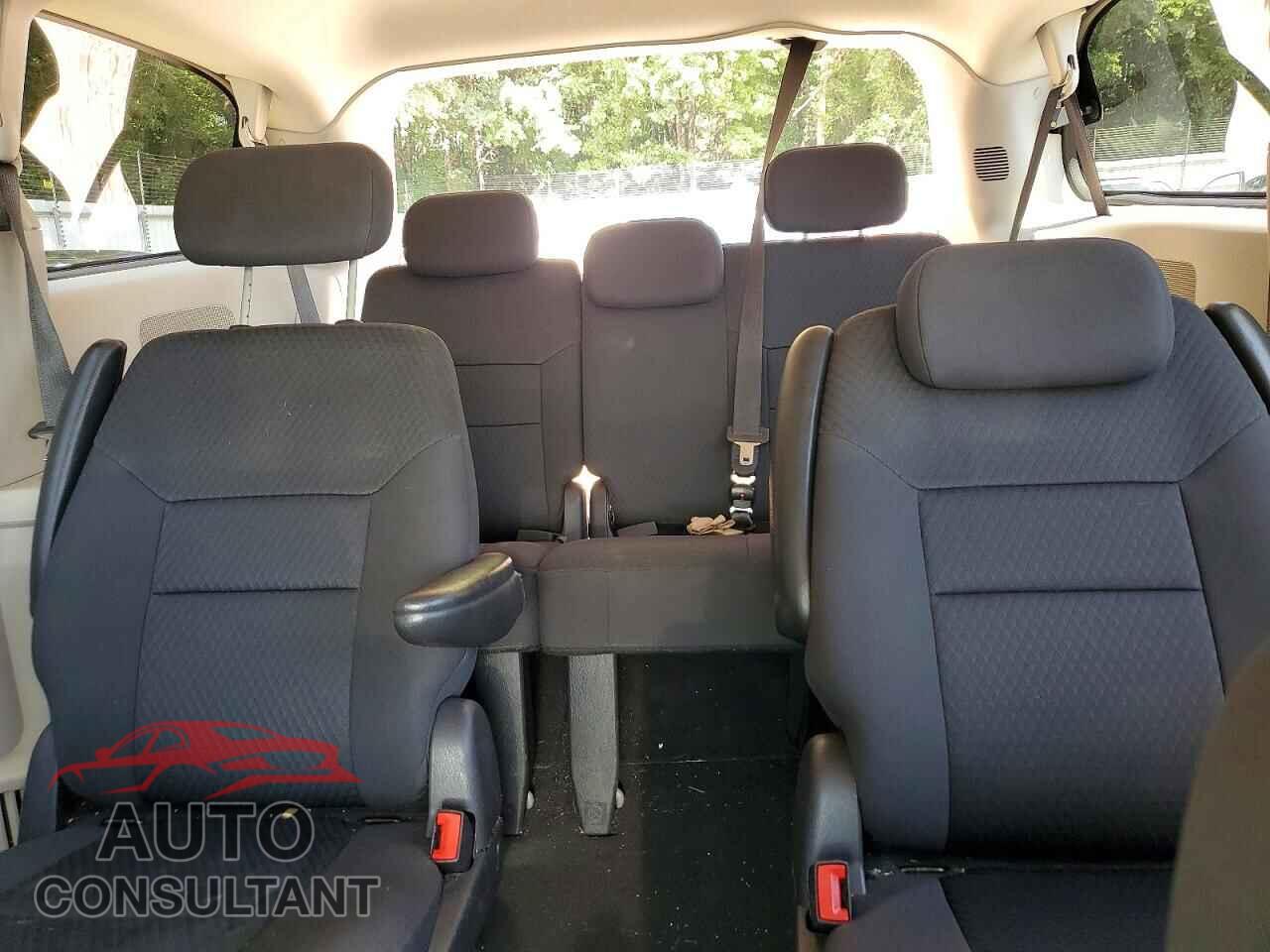 DODGE CARAVAN 2010 - 2D4RN5D18AR181402