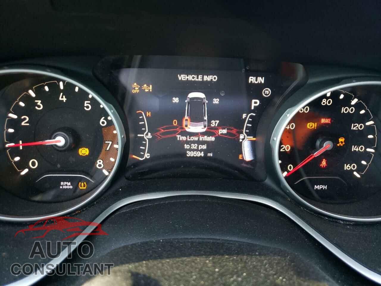 JEEP COMPASS 2018 - 3C4NJDBB5JT176233