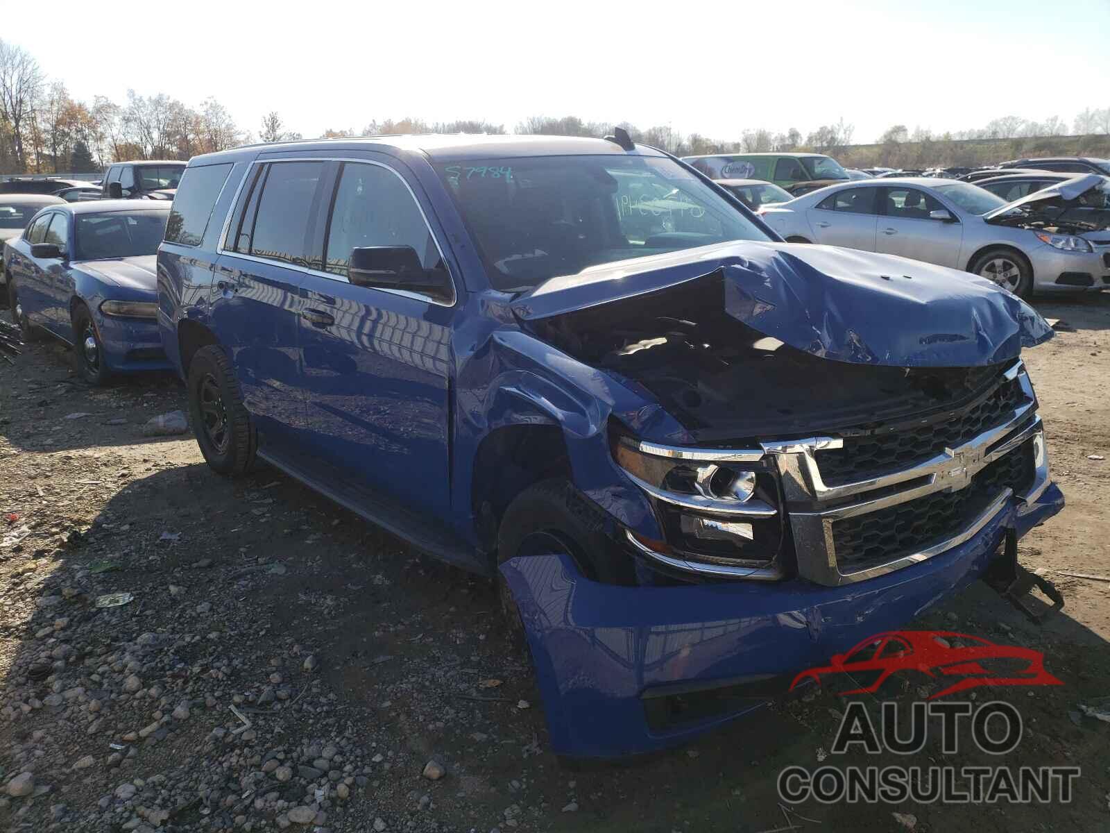 CHEVROLET TAHOE 2017 - 1GNSKDEC6HR293754