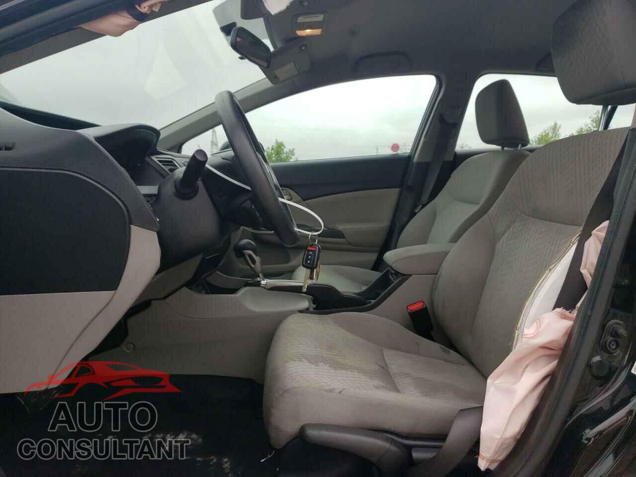 HONDA CIVIC 2015 - 2HGFB2F43FH009825