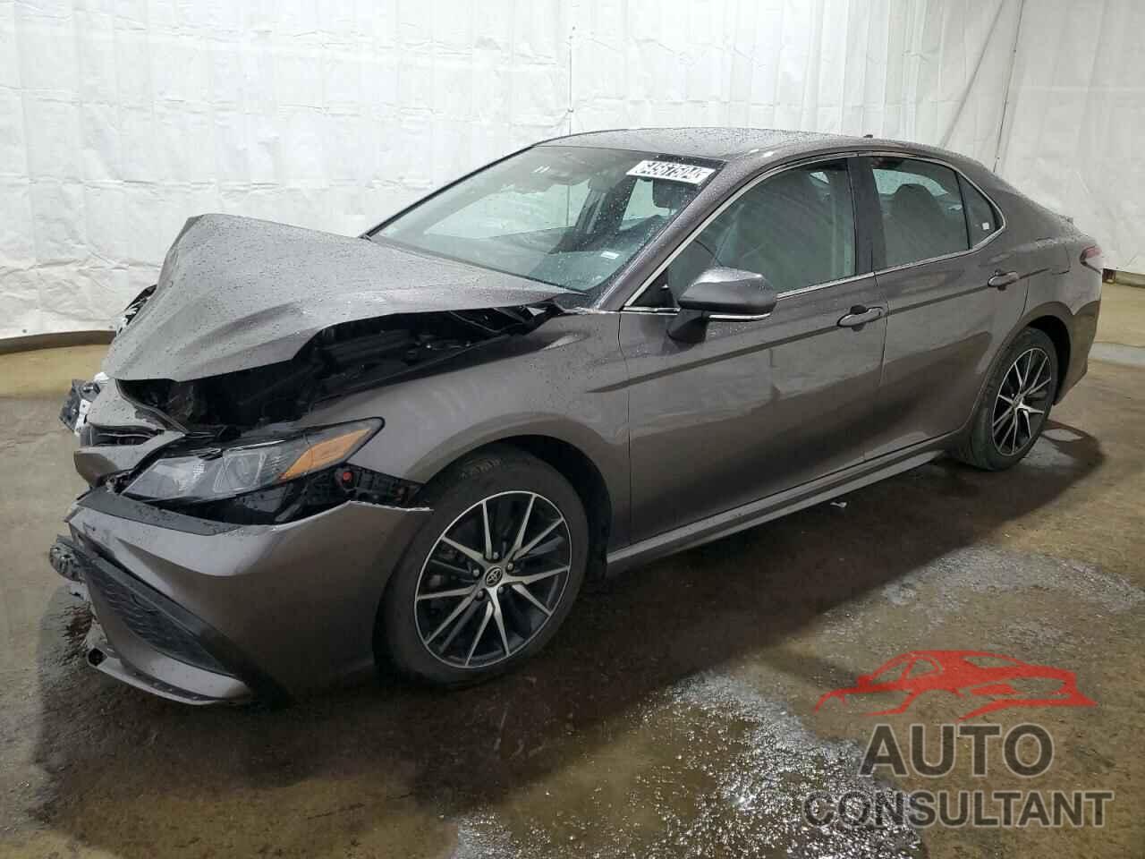TOYOTA CAMRY 2022 - 4T1G11AK9NU694183