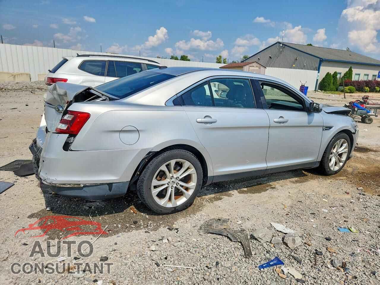 FORD TAURUS 2013 - 1FAHP2E8XDG190496